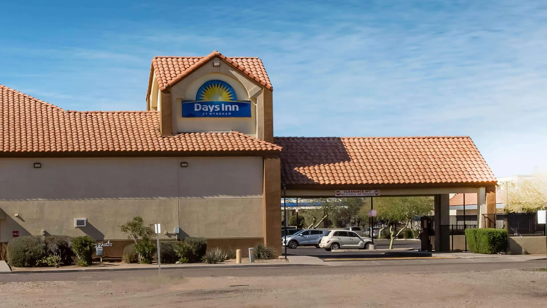 Days Inn By Wyndham Phoenix North