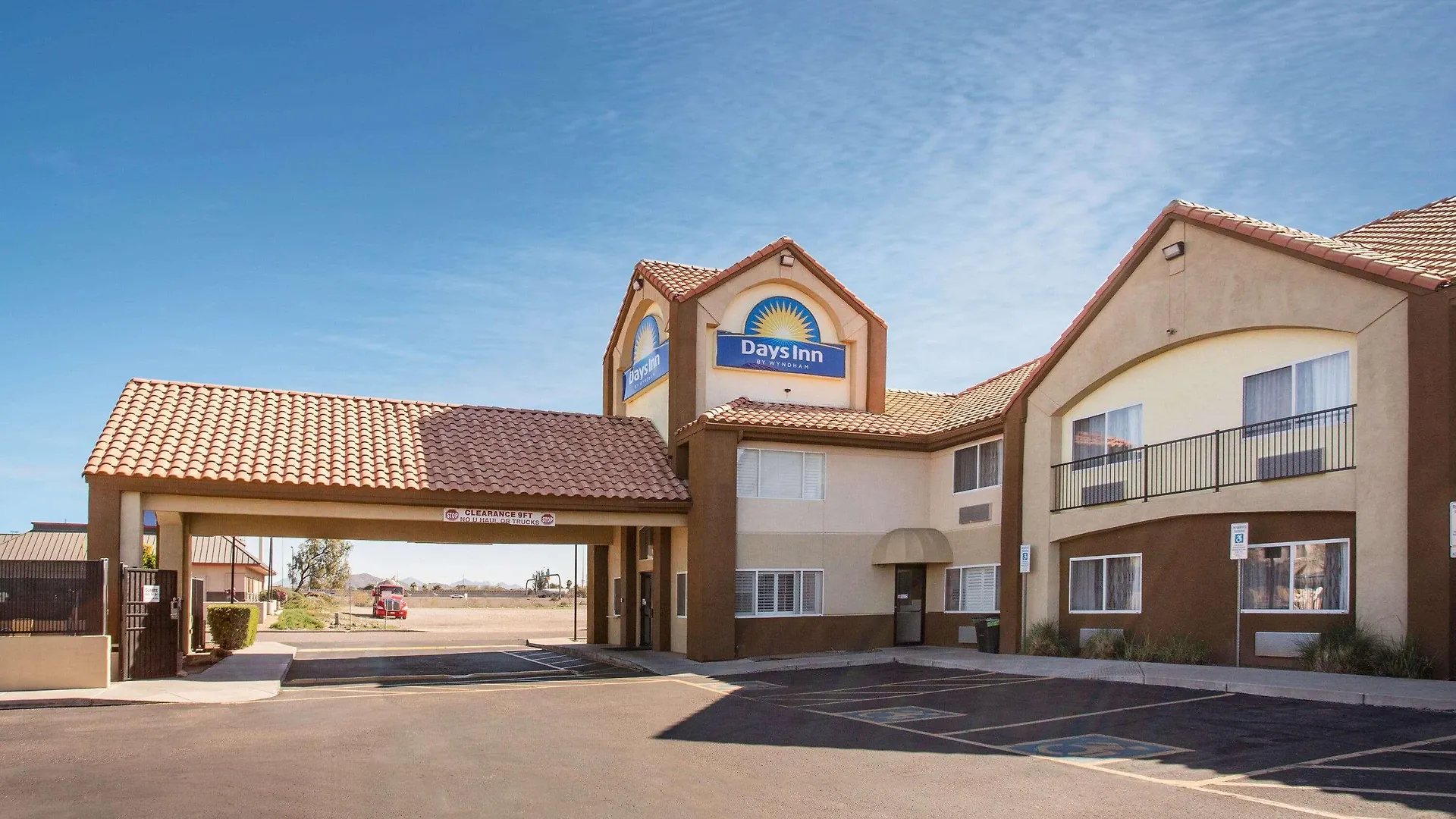 Days Inn By Wyndham Phoenix North Hotel